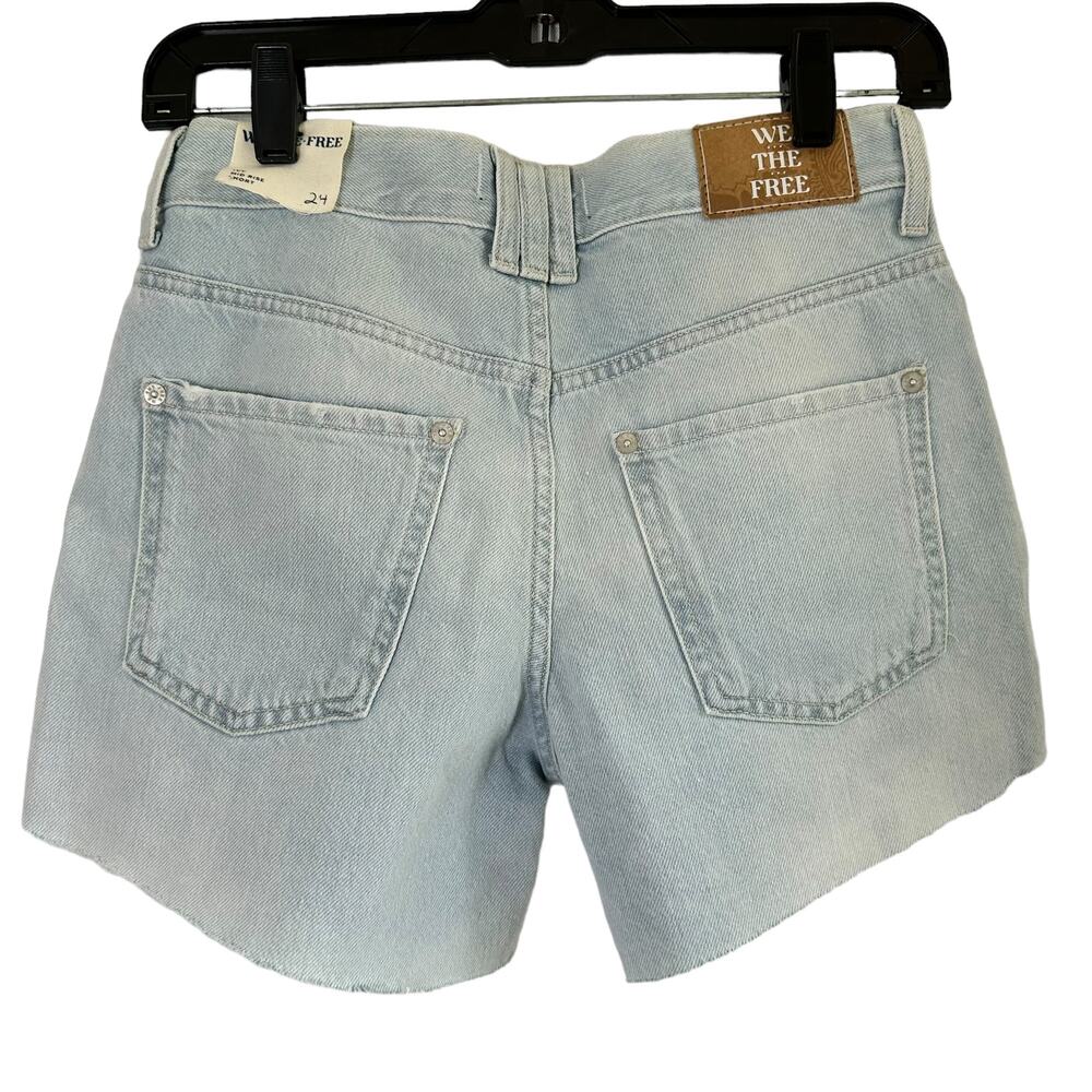 NWT- Free People‎ Ivy Light Wash Mid Rise Button Fly Shorts Size 24 - Picture 4 of 8